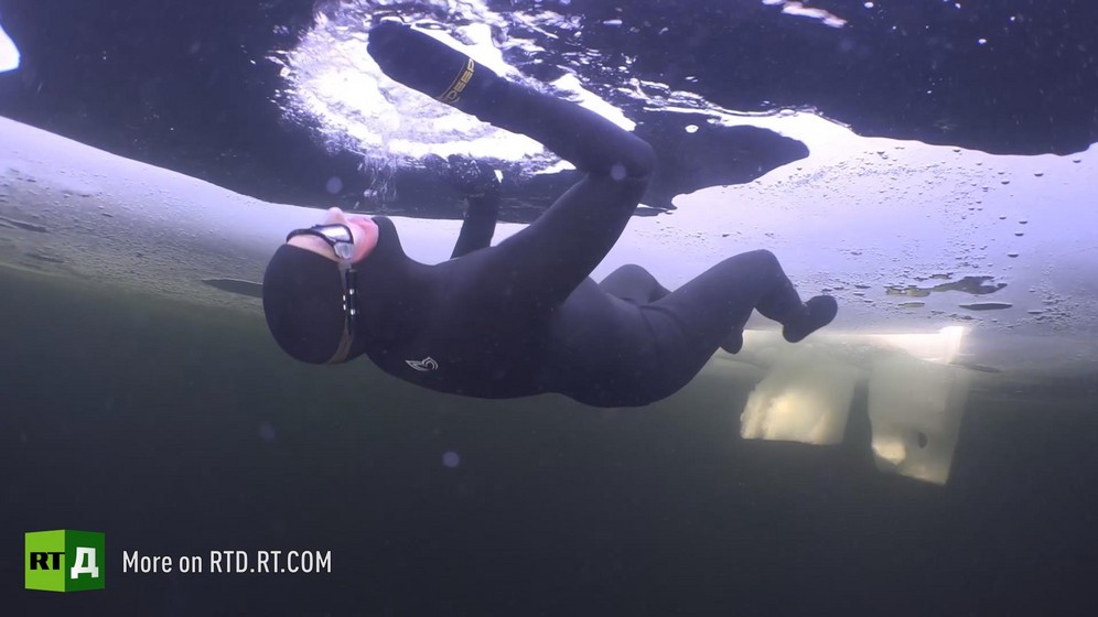World under-ice freediving record