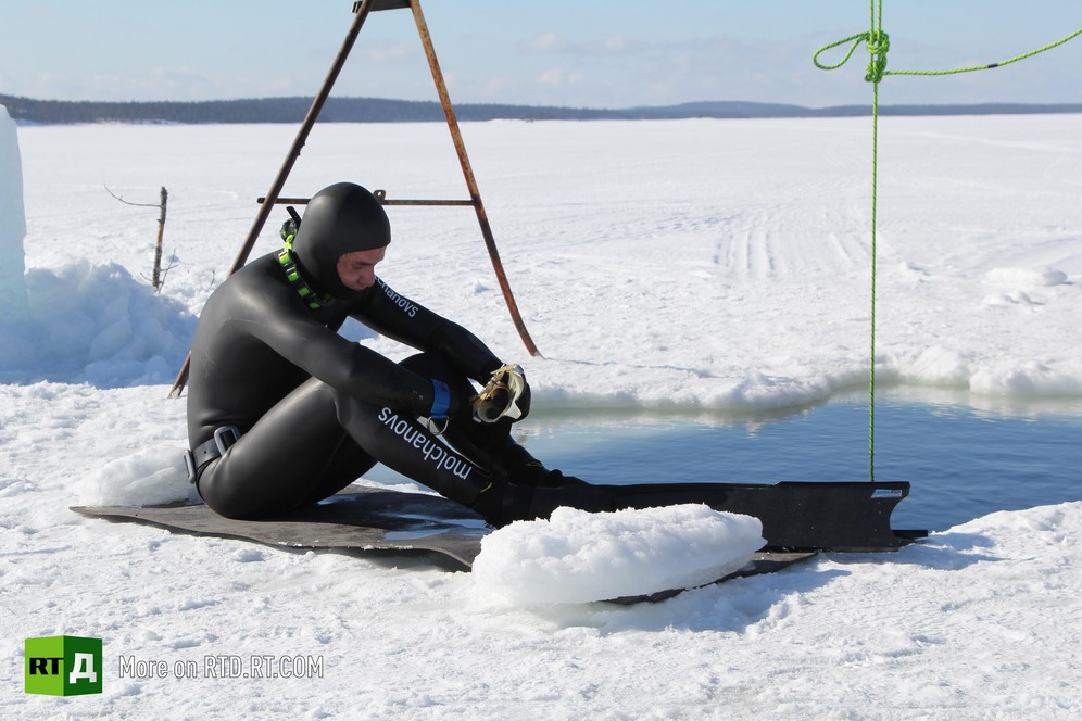 Freediving under ice