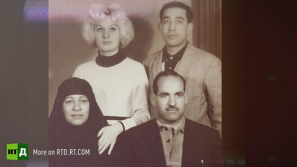 Omar's father was an Iraqi communist who fled to the Soviet Union and married a Russian woman. He was born in a typical Iraqi family, one of eleven children. The clan formed by the grandparents' generation included four hundred members.