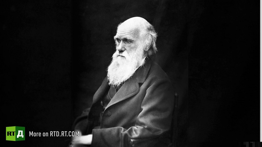 Photograph of an elderly Charles Darwin
