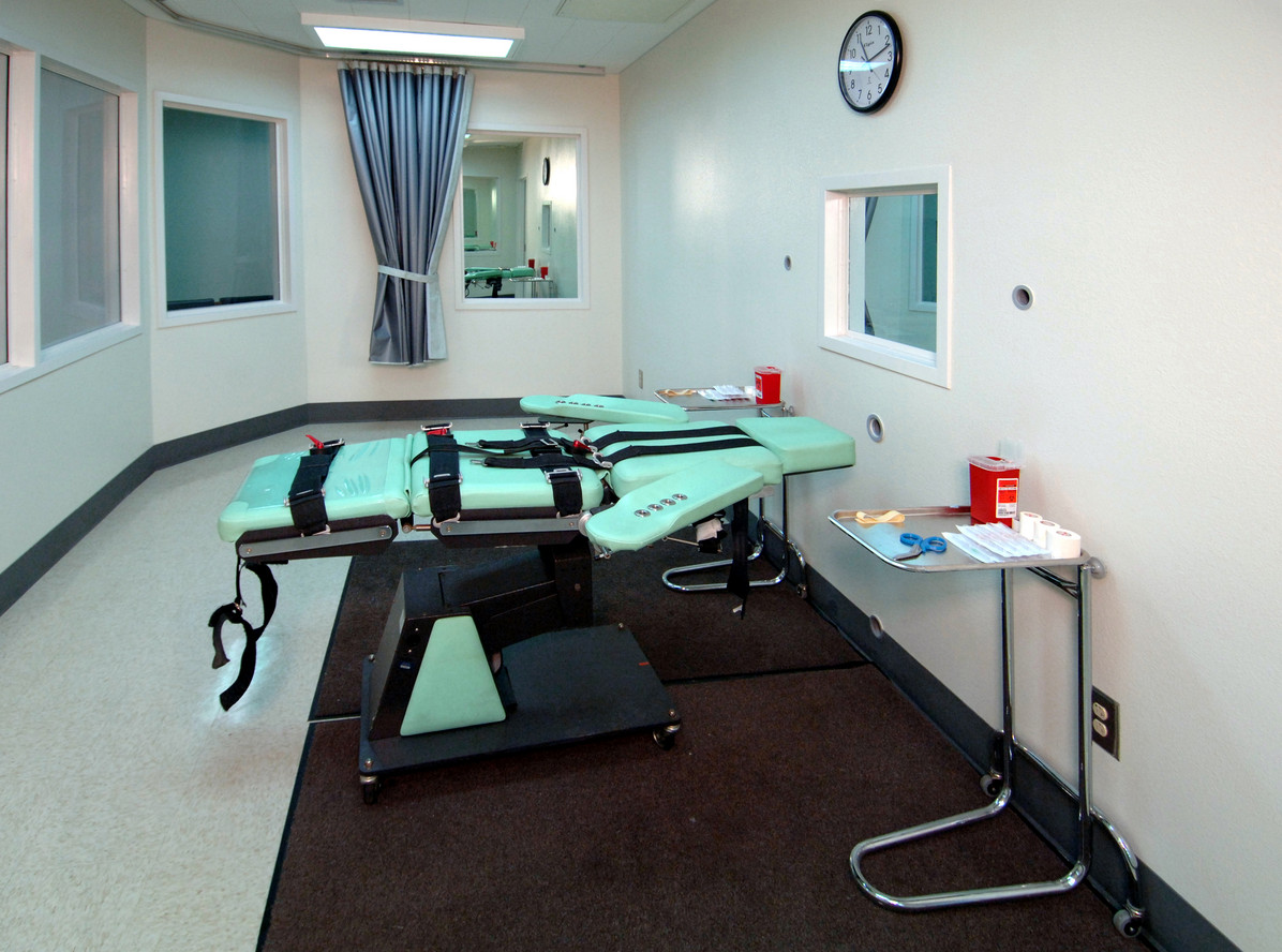 Lethal injection is the primary method of carrying out capital punishments in the United States. 1,303 inmates have been executed via lethal injection in the US since 1976.  © California Department of Corrections and Rehabilitation / Wikipedia