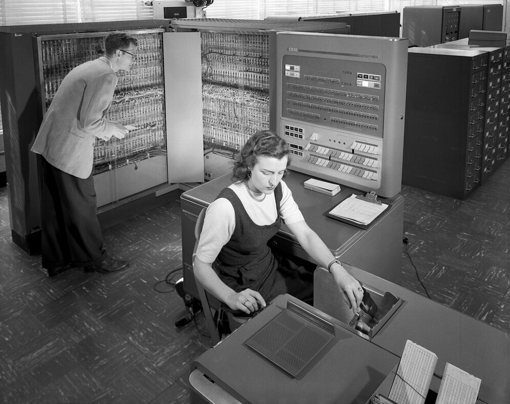 An IBM 704 computer at NACA in 1957