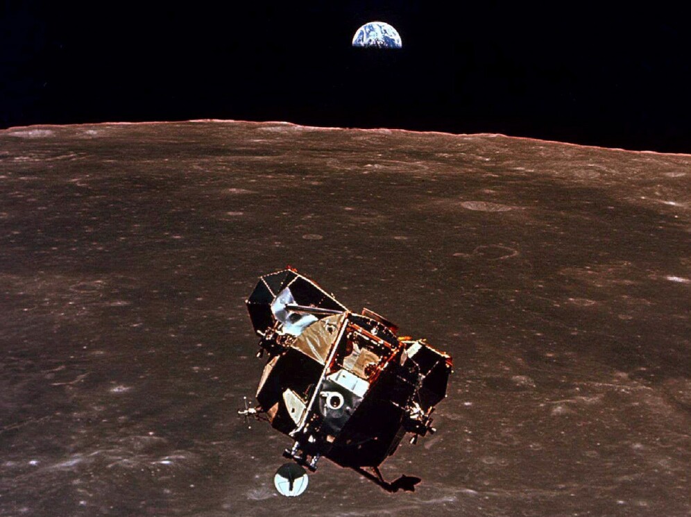 Apollo 11
