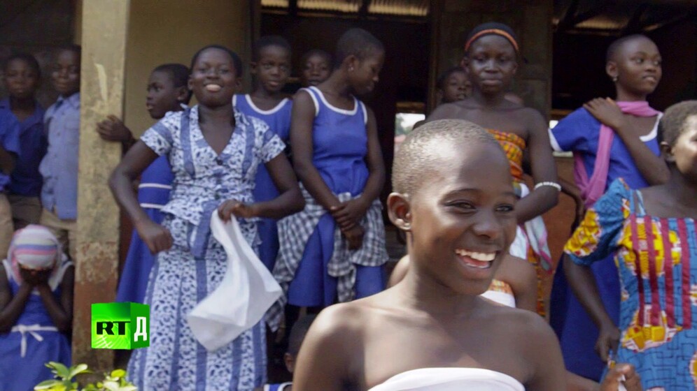Dancing schoolgirls in Uganda
